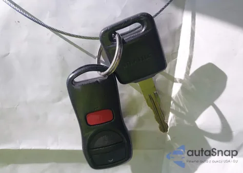 2002 Nissan Pathfinder Se z USA, uszkodzony, nr VIN JN8DR09X82W655096